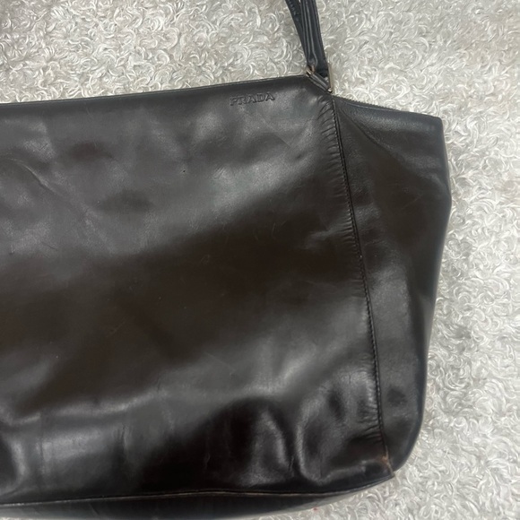 Prada Vitello Chic Leather Handle Bag - Picture 8 of 16